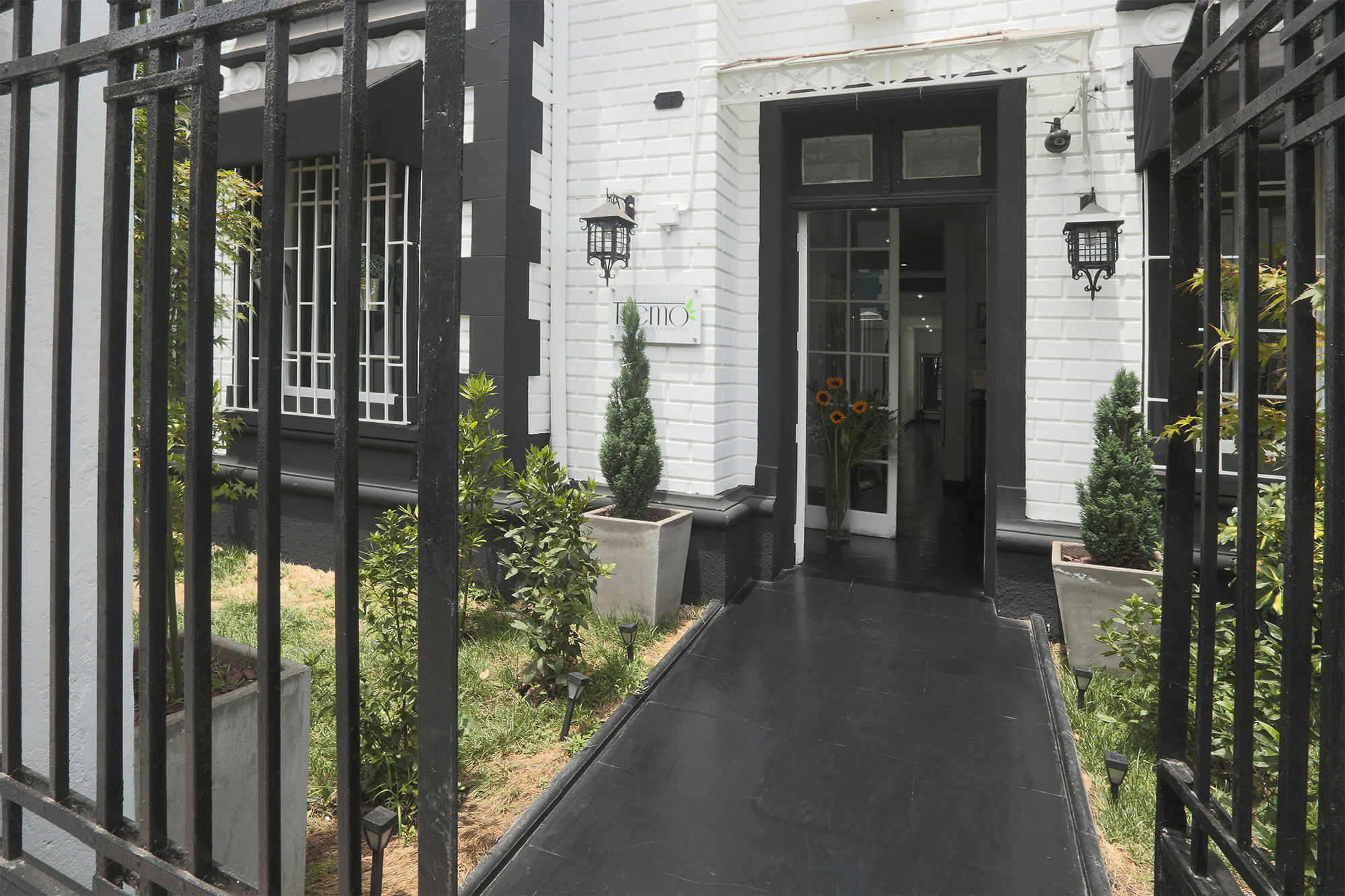 Hotel Boutique Tremo Bustamante Santiago Buitenkant foto